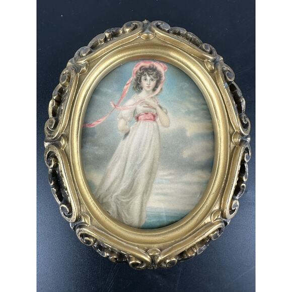 Antique Victorian Ornate Oval Gold Frame Young Girl Bonnet Decorative - Picture 1 of 6
